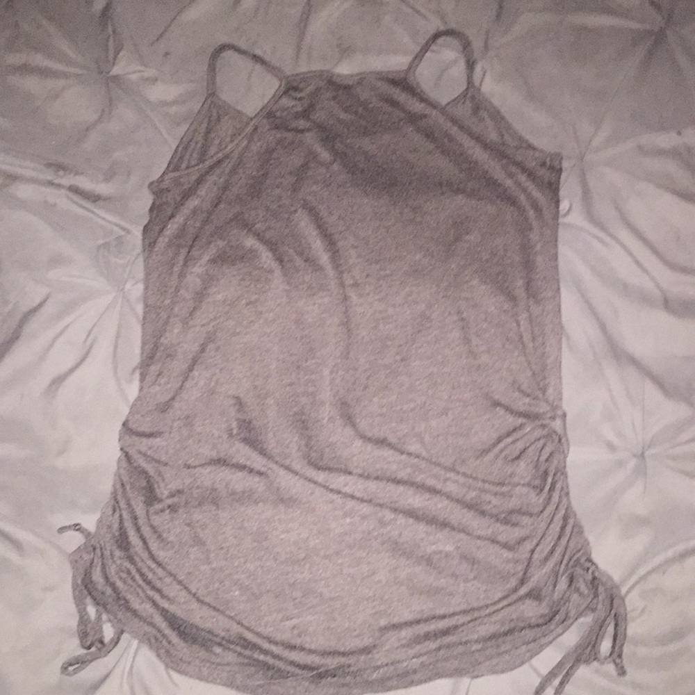 Tank top - Picture 2 of 4
